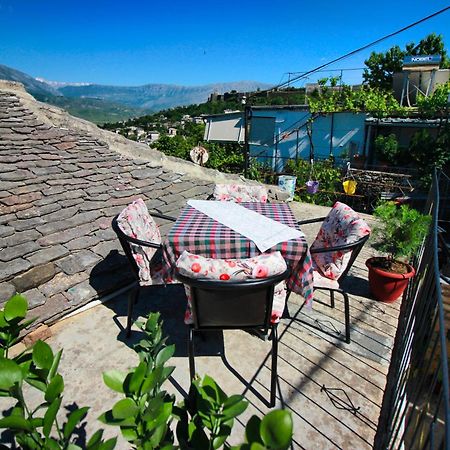 Guest House Denis Gjirokastër 外观 照片