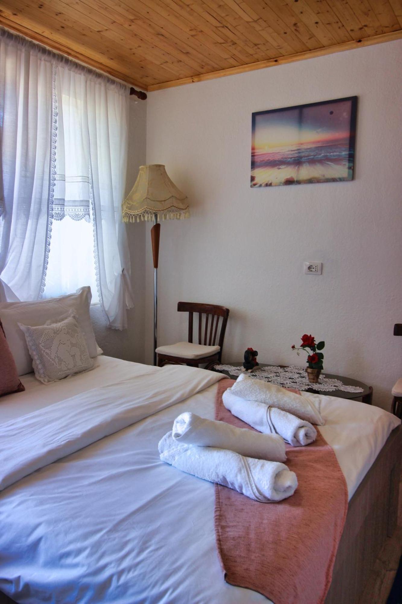 Guest House Denis Gjirokastër 外观 照片
