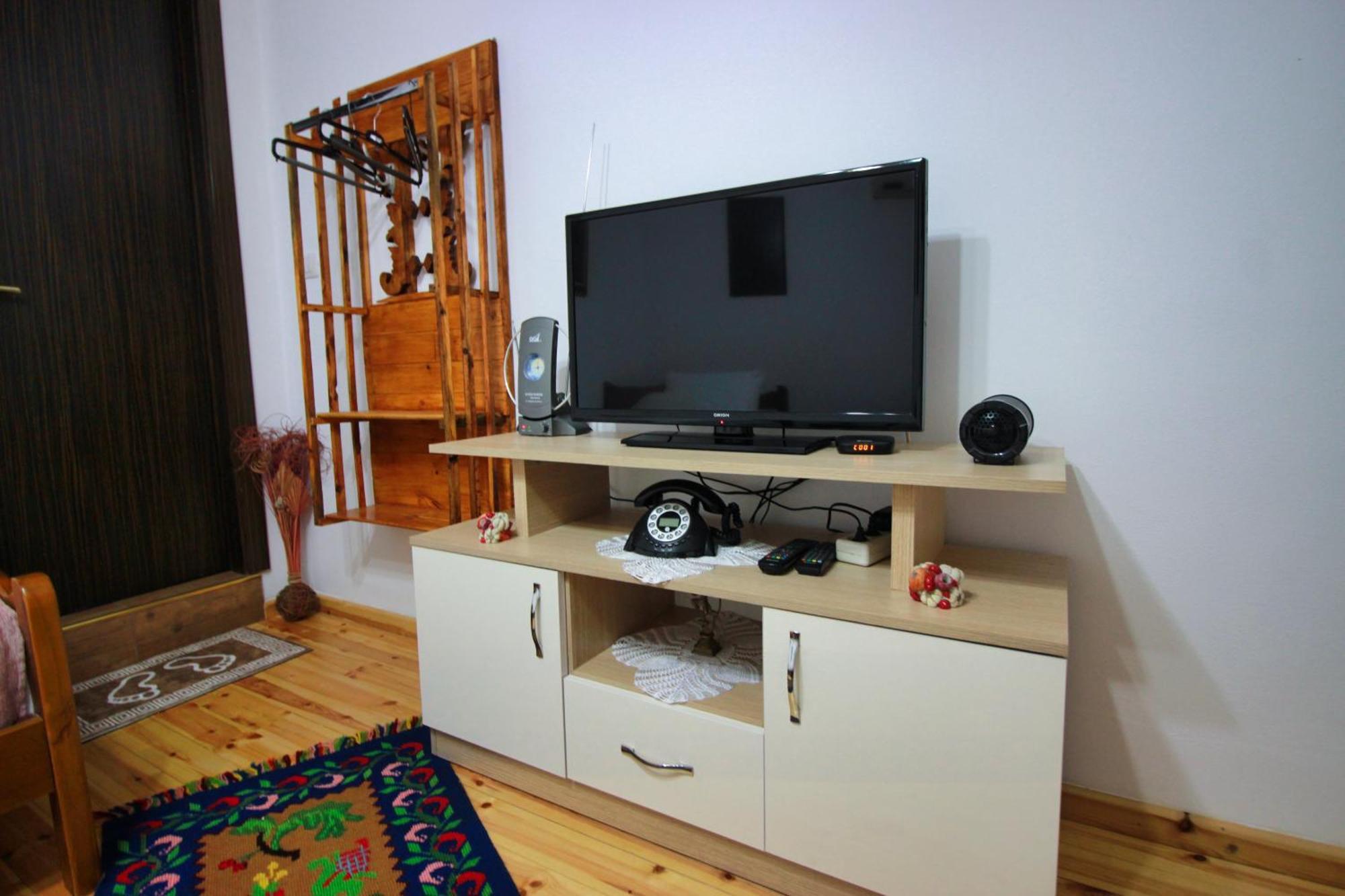 Guest House Denis Gjirokastër 外观 照片
